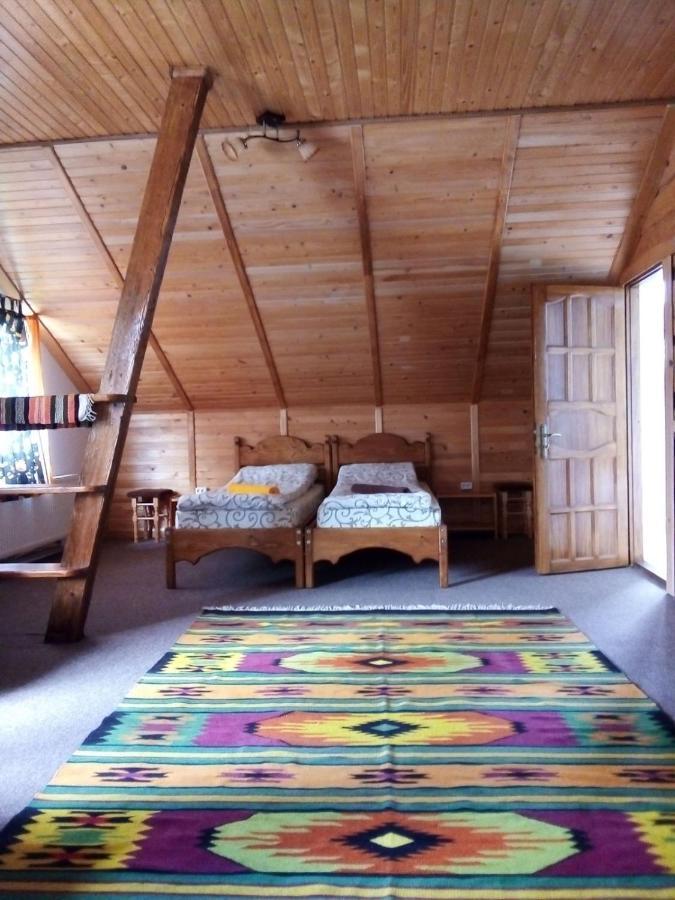 Guest House Mansarda ياريمتشي المظهر الخارجي الصورة